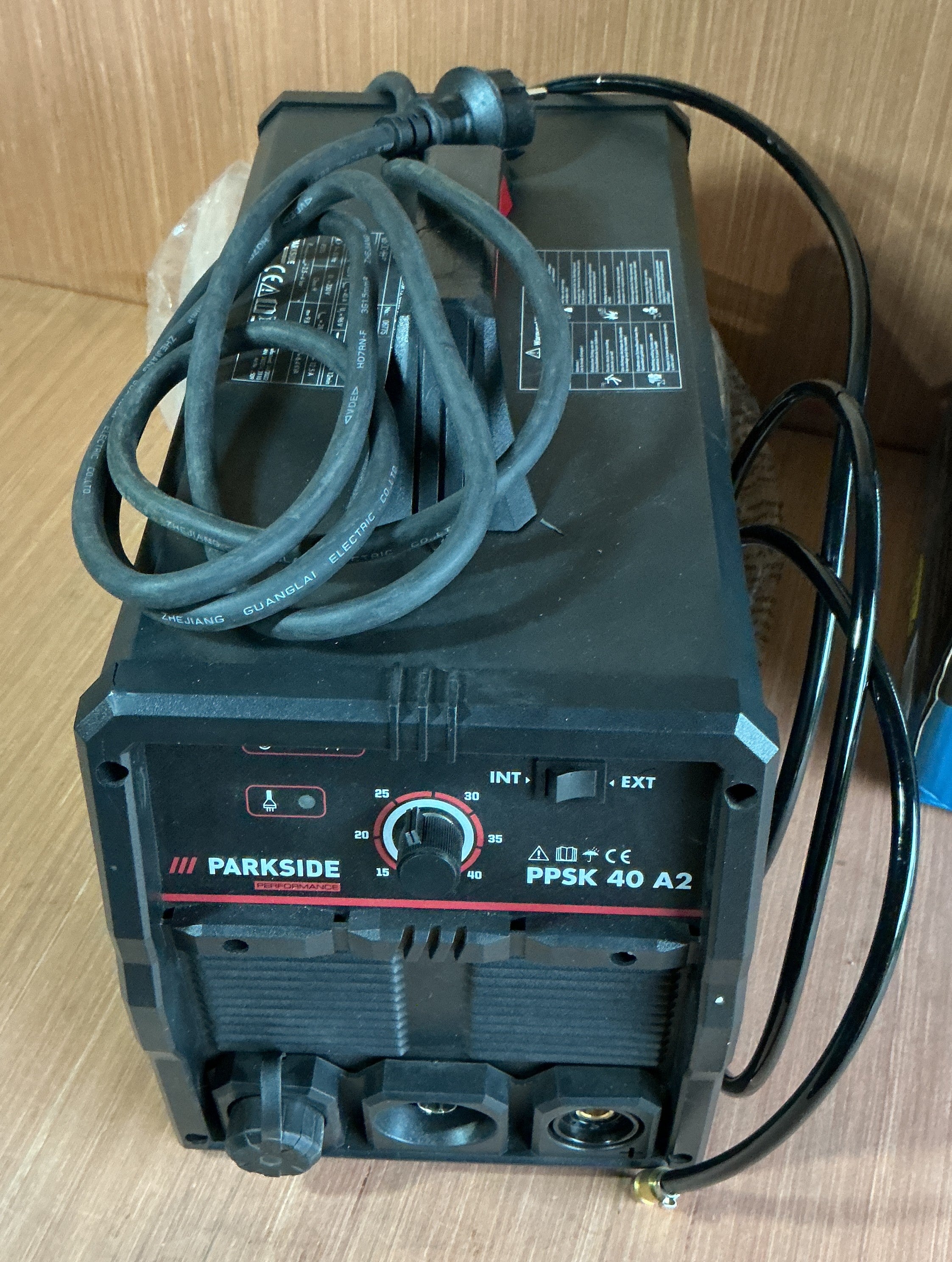 Przecinarka plazmowa z kompresorem PARKSIDE PPSK 40 A2 230 V